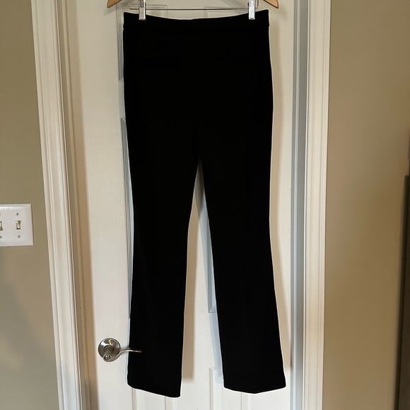 White House Black Market “The Essential Slim”. BNWOT. - Picture 4 of 5